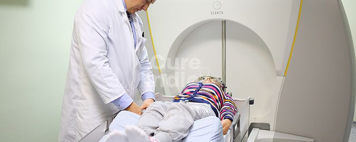 علاج الأورام بالإشعاع